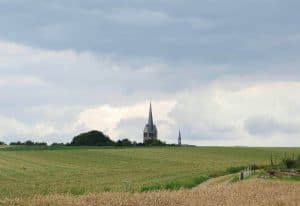 mooi landschap met kerkje Zuid Limburg